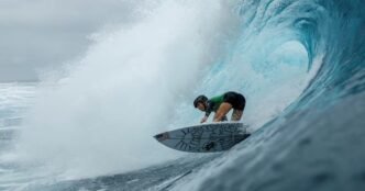 caitlin simmers of united states exits a wave in paris 2024 olympics surfing women s rrund 1   heat 4 at teahupo o tahiti french polynesia on july 27 2024 photo reuters