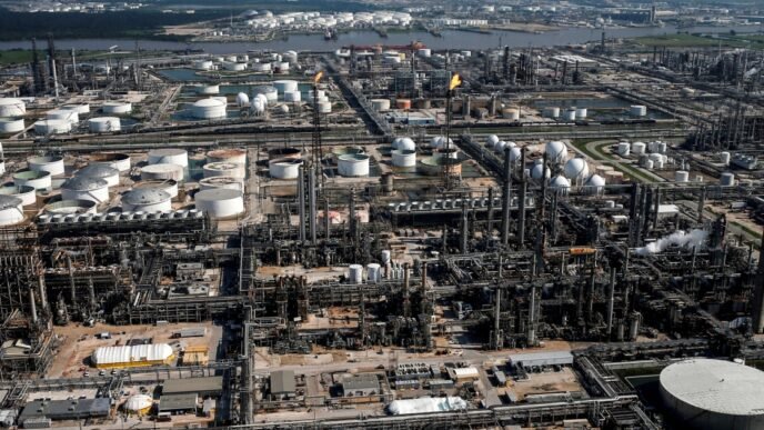 2 dead after a hydrogen sulfide leak at a Houston-area Pemex facility