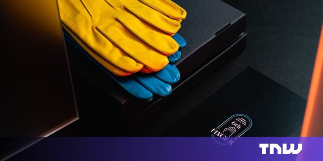 6-fingered gloves sent to Altman, EU leaders in chilling AI warning