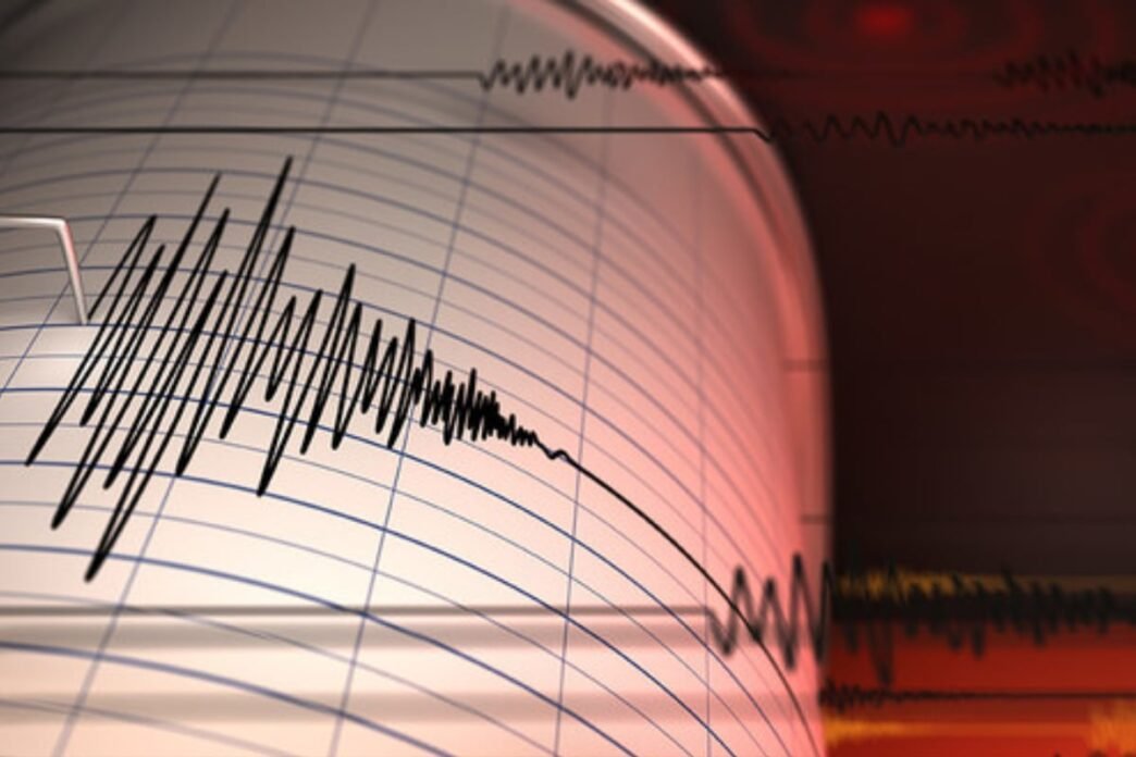 Buildings damaged by earthquake in eastern Turkey, rattles Syria