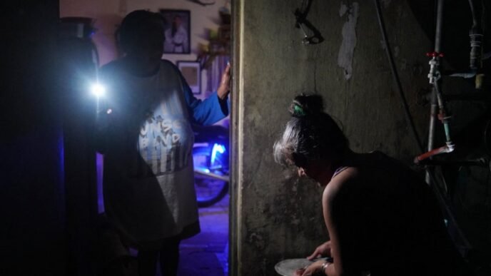 Cuba's electric grid collapses again, millions remain in the dark