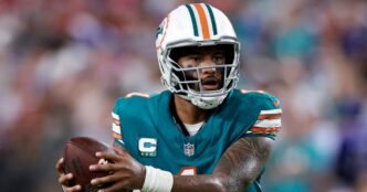 Dolphins QB Tua Tagovailoa expected to return this season, coach Mike McDaniel says
