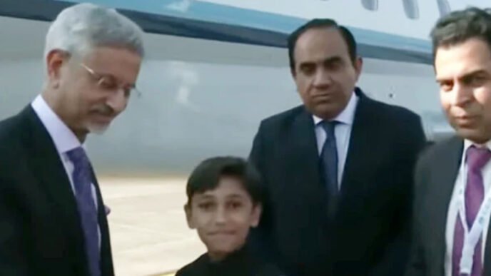 Indian FM Jaishankar arrives in Paksitan for SCO summit