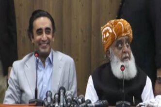 JUI-F, PPP agree on constitutional amendments after meeting in Karachi