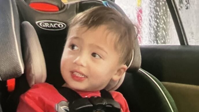 Mother of 3-year-old Elijah Vue, partner charged in connection with child's death