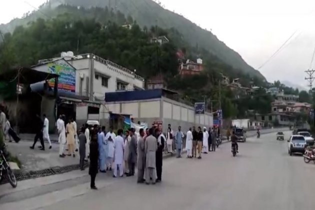 PoJK residents urge Pak govt to restore health card program