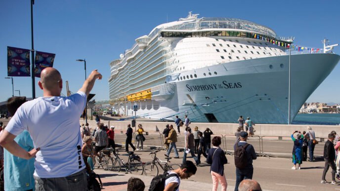 Royal Caribbean facing lawsuit after ex-crew member put hidden cameras in state rooms