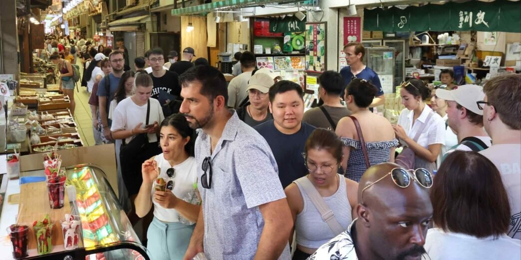 Tourist spending in Japan this year has already set a record