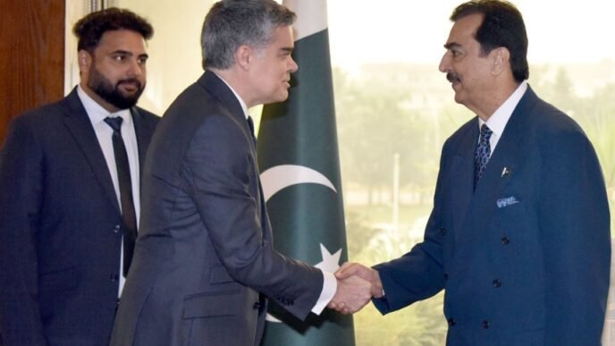 Syed Yusuf Raza Gilani welcomes Spanish senate delegation at Parliament House