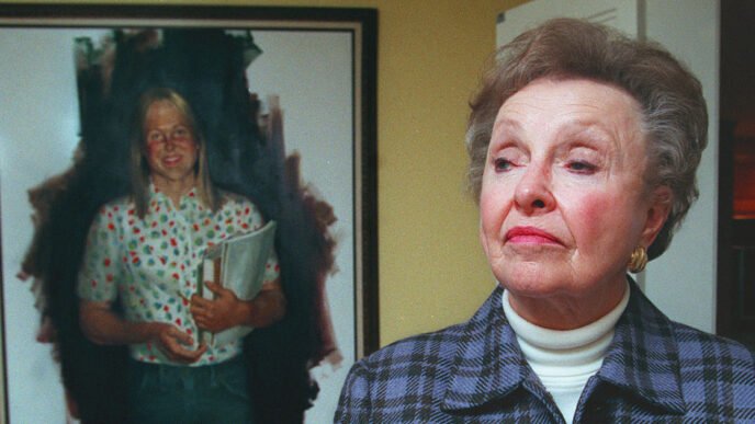 Dorthy Moxley, whose daughter Martha Moxley was killed in 1975 murder case, dies at 92