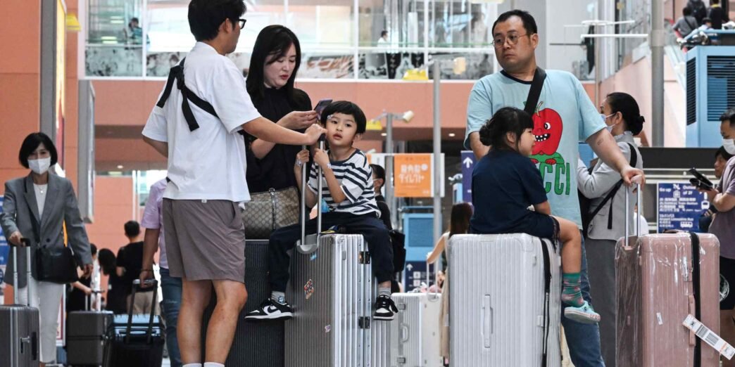 Japan targets affluent Chinese with new tourist visa