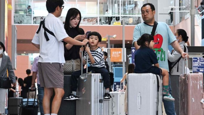 Japan targets affluent Chinese with new tourist visa