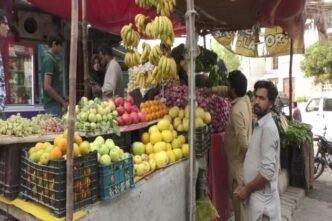 Karachi residents struggle as soaring inflation drives up cost of basic necessities