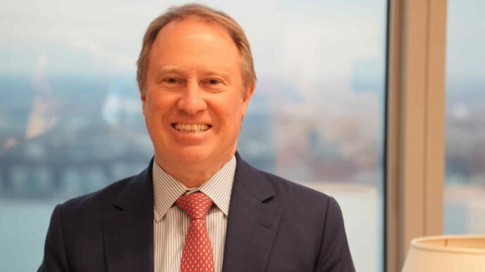 Morgan Stanley CEO seeks closer MUFG ties in asset management