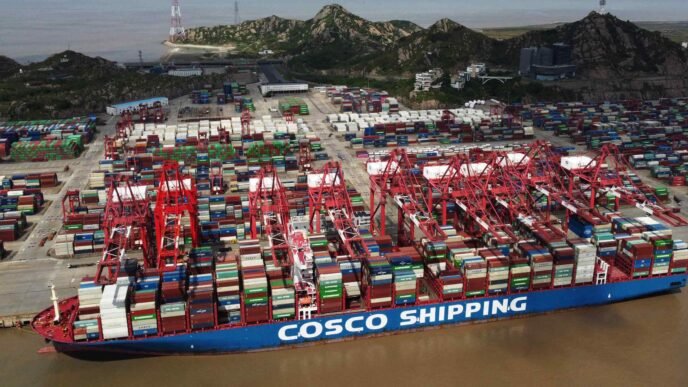 China's exports to U.S. and ASEAN soar ahead of Trump tariffs