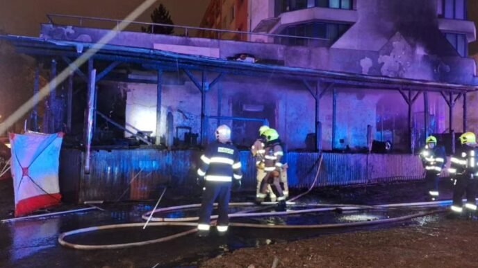 Czech restaurant blast leaves six dead