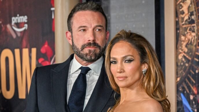 Jennifer Lopez settles divorce with Ben Affleck nearly 5 months after filing