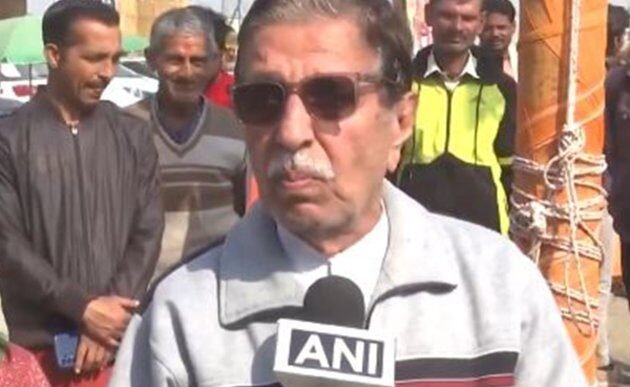 Kargil war hero's father GL Batra