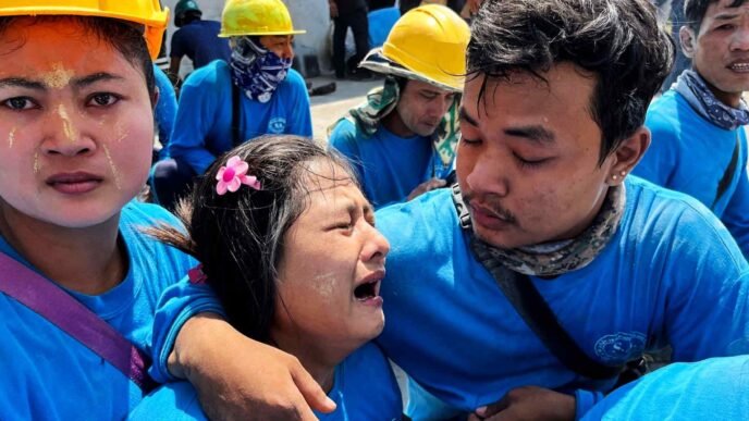 In Pictures: Strong earthquake hits Myanmar, panic in Bangkok