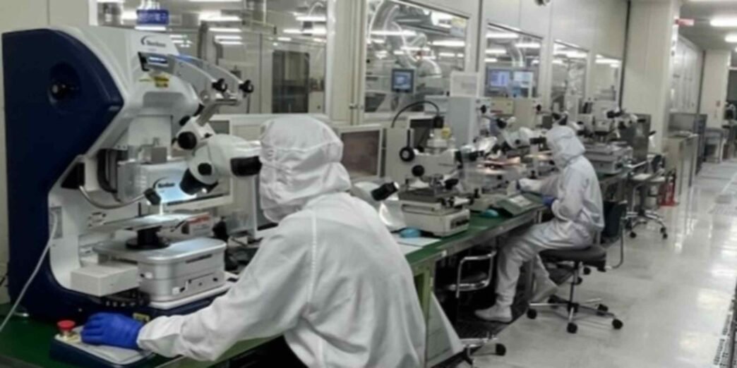 Japan back-end chip companies form alliance to upgrade supply chain