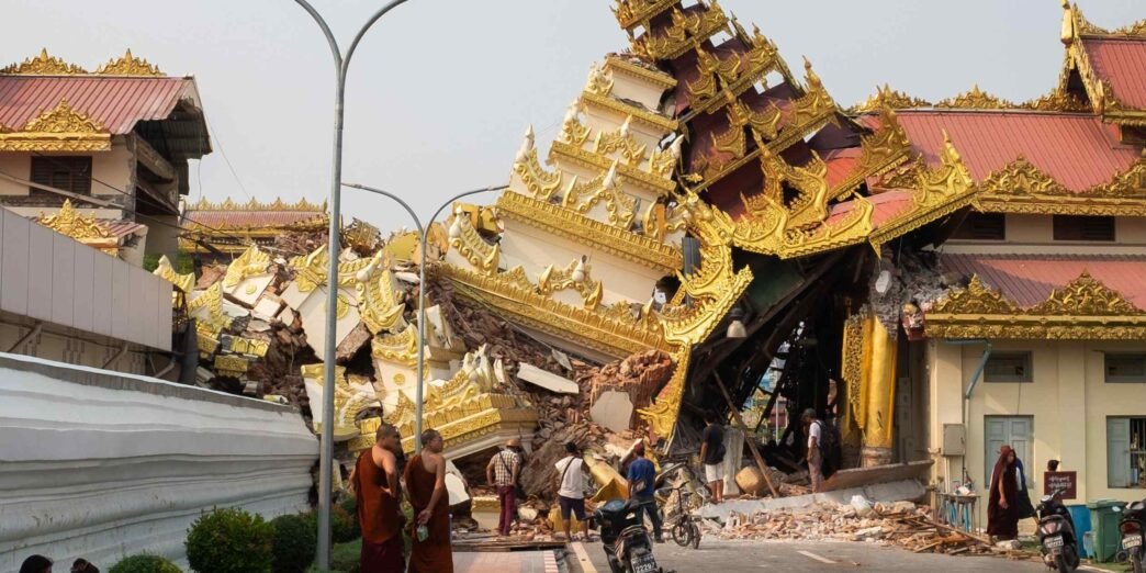 Myanmar quake death toll passes 1,640 as first foreign aid arrives