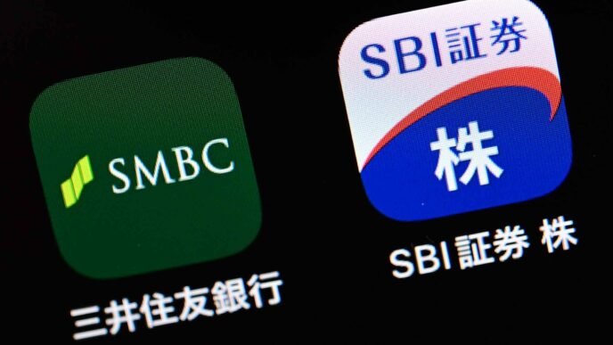 SMFG and SBI to sell Goldman bond fund with AI tool