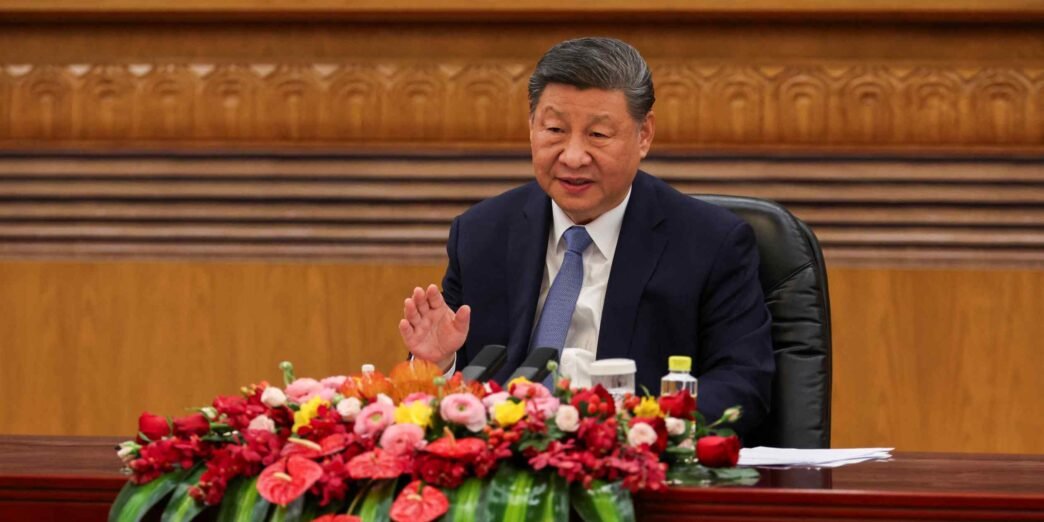 Xi Jinping urges global CEOs to 'safeguard' international trading system