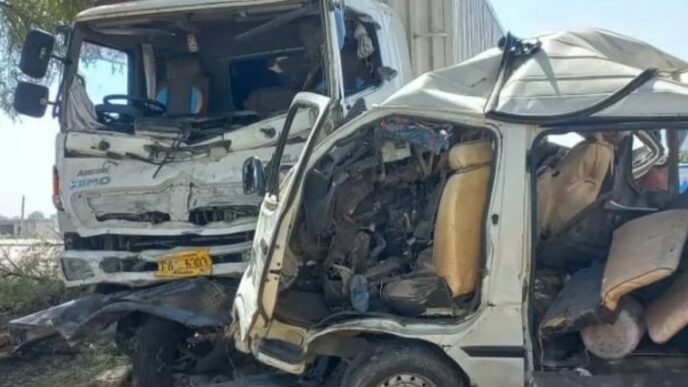 10 passengers killed in tragic traffic accident in Karak