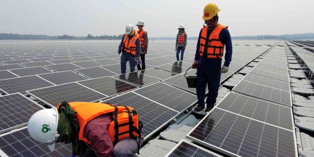 US sets tariffs as high as 3,403% on solar cells from Southeast Asia