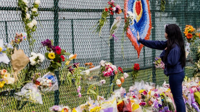 After attack, Vancouver Filipinos say they're leaning on 'kapwa,' or togetherness