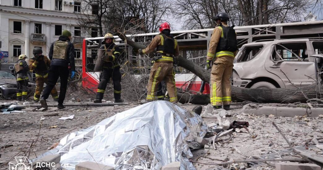 At least 21 people killed in Russian attack on Ukrainian city