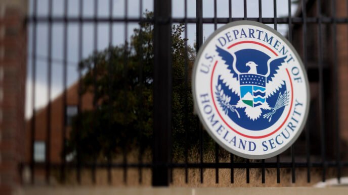 Attorneys dispute Trump officials' claim that deported moms willingly took their U.S. citizen children