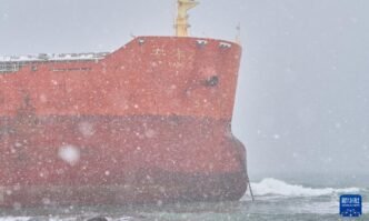 Chinese cargo ship Anyang-2 is stranded in shallow seas near Nevelsk port in Sakhalin Island, Russia. Photo: Xinhua News Agency