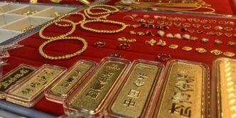 China buyers lift 'stateless' gold to new highs amid U.S. tensions