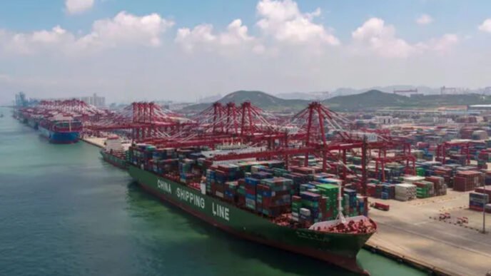 China considers lifting tariffs on selected US products