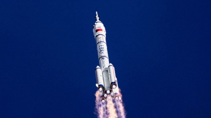 China launches 3 astronauts to replace crew on Tiangong space station