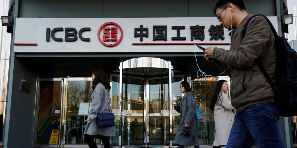 China's biggest banks under pressure as trade war heats up