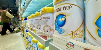 Chinese baby formula giant Yili aims to attract parents-to-be with cash