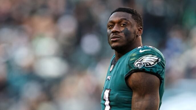 Eagles receiver A.J. Brown gives thief chance to avoid charges