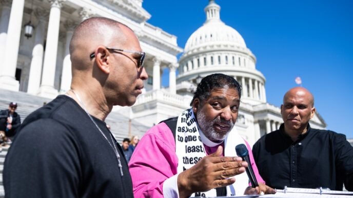 Hakeem Jeffries, Cory Booker host sit-in on Capitol steps over GOP budget plan
