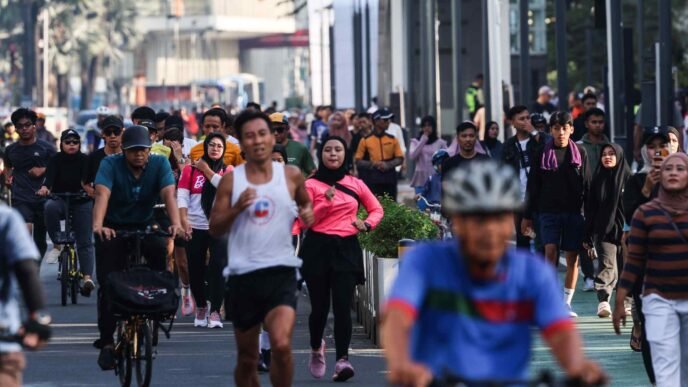 Indonesia's $2.3bn fitness craze has businesses flexing financial muscles