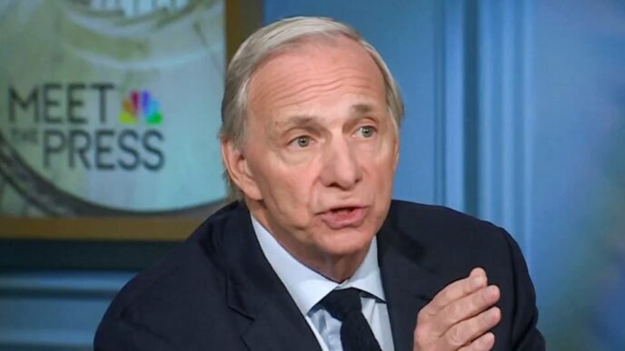 Investor who predicted the 2008 financial crisis says he's 'worried about something worse than a recession'