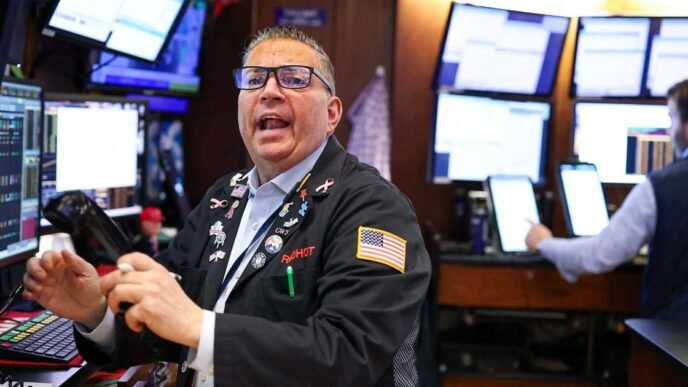 Investors flee U.S. stocks as markets react sharply to Trump's tariff plan
