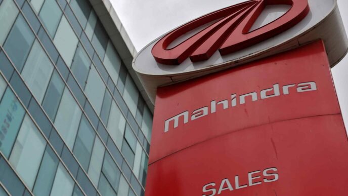Isuzu, Sumitomo to offload Indian truck unit SML to Mahindra
