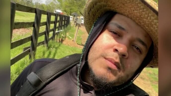 Judge rules man mistakenly deported to El Salvador must be returned