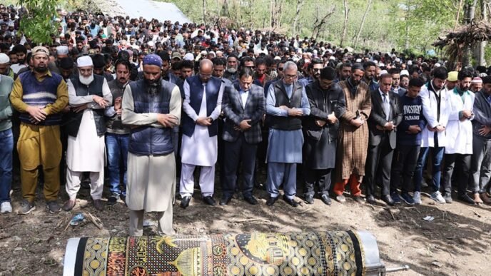 Kashmir attack on tourists pushes India-Pakistan ties to the brink