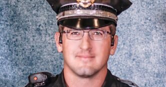 Man gets life sentence for killing New Mexico officer who had stopped to help him
