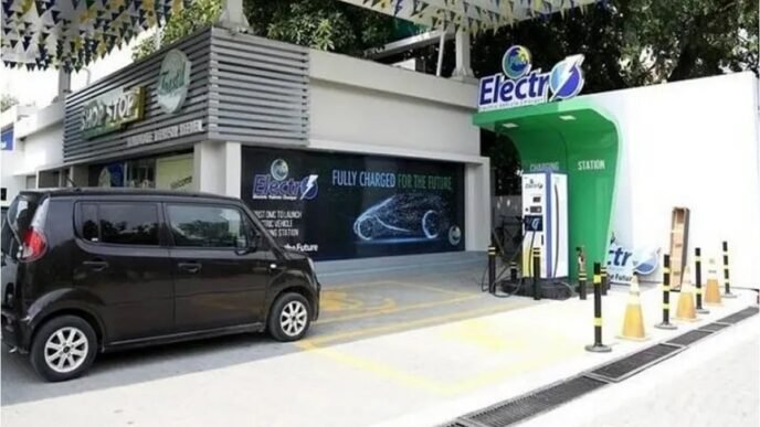 NEPRA fixes electric vehicles charging tariff at Rs 23.57 unit