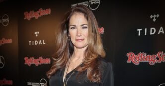 'NYPD Blue' actor Kim Delaney and her husband won't be charged after arrest
