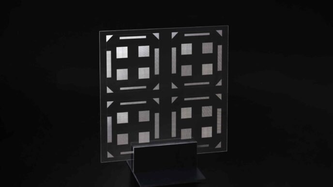 Nippon Electric Glass develops large glass substrates for AI chips